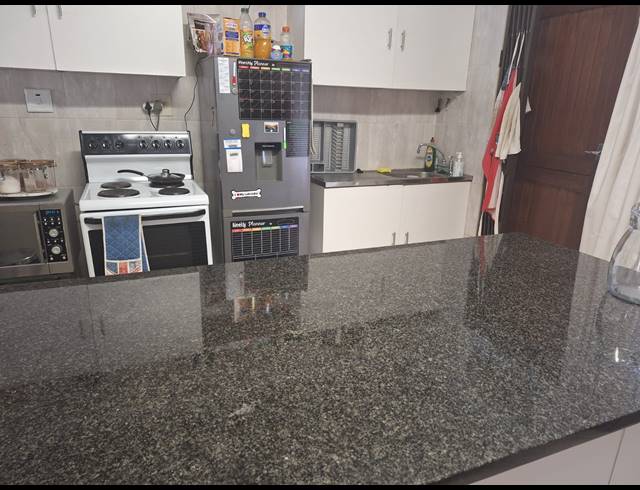 3 BEDROOM HOUSE FOR SALE IN WATERFALL